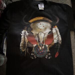 Native American western southwest  bull skull graphic tee size small unisex
